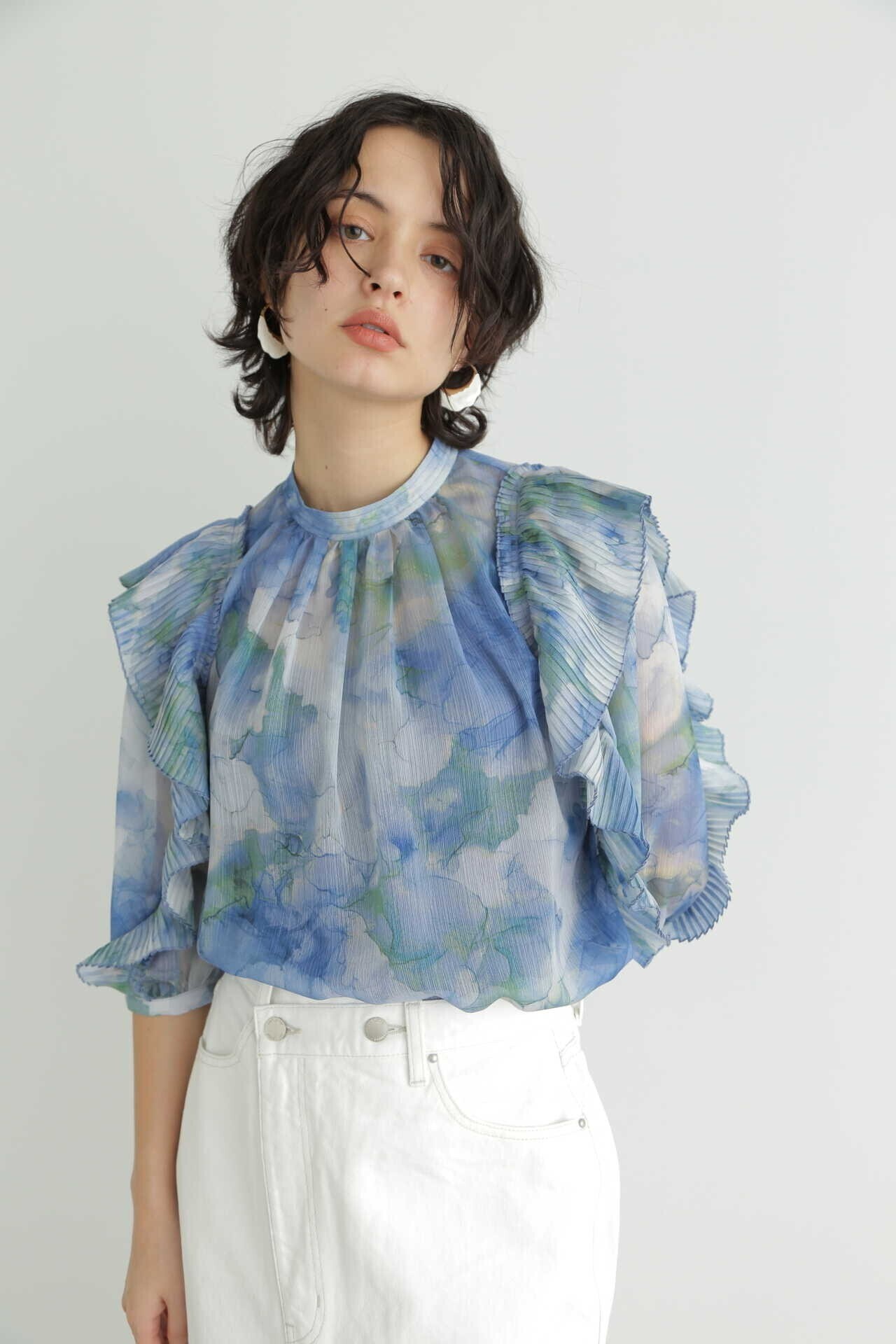 JILLSTUART ブラーリングフラワープリントブラウス