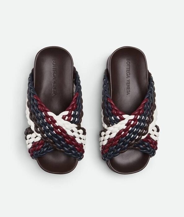 Bottega Veneta フラットサンダル ☆ イントレチャート ◆ラム