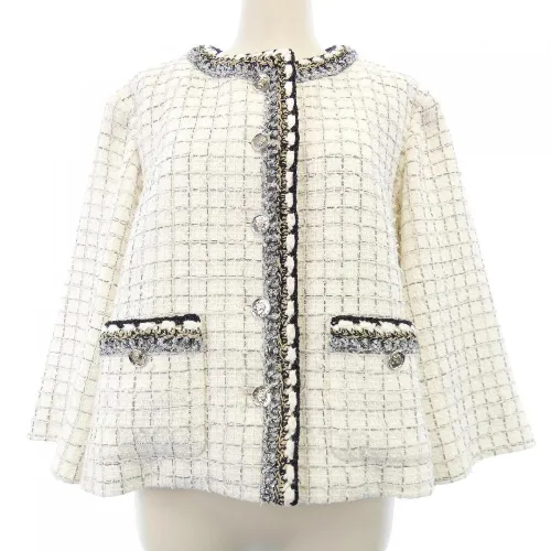 CHANEL ノーカラージャケット