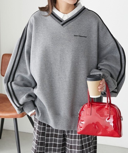 BONLECILL 裏起毛 配色袖ラインVネックスウェットプルオーバー