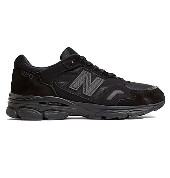 new balance M920BLK ‘Triple Black’