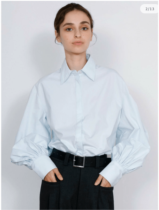 TAKA-Q volume sleeve blouse