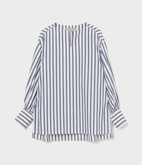 J&M Davidson SLIT NECKLINE BLOUSE