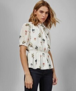 Ted Baker London MARISIA 新作 花柄xワイルドストロベリープリント 半袖ブラウス