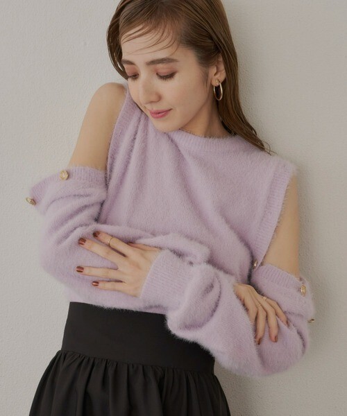 VIOLETTA フェザーヤーンボタンニットトップス