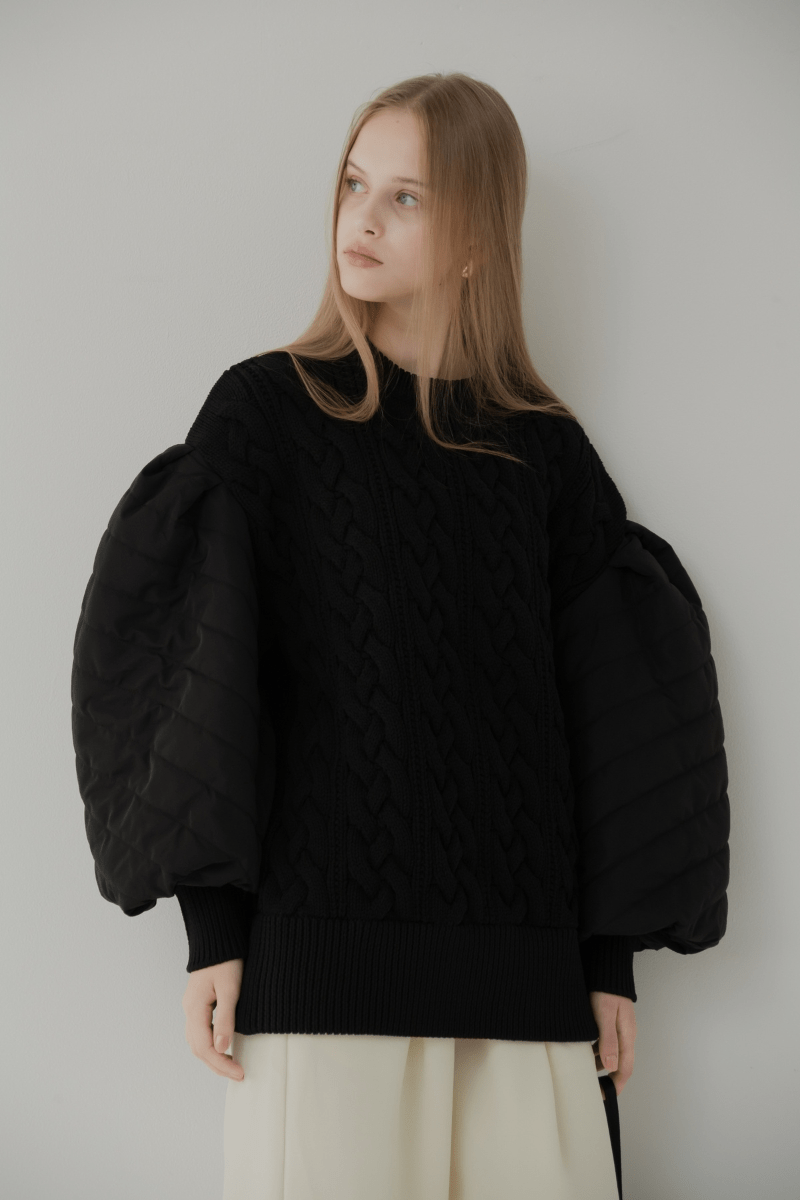 maison de Dolce. puffy knit/black