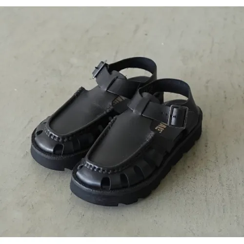Clarks Meare Buckle (メアバックル)
