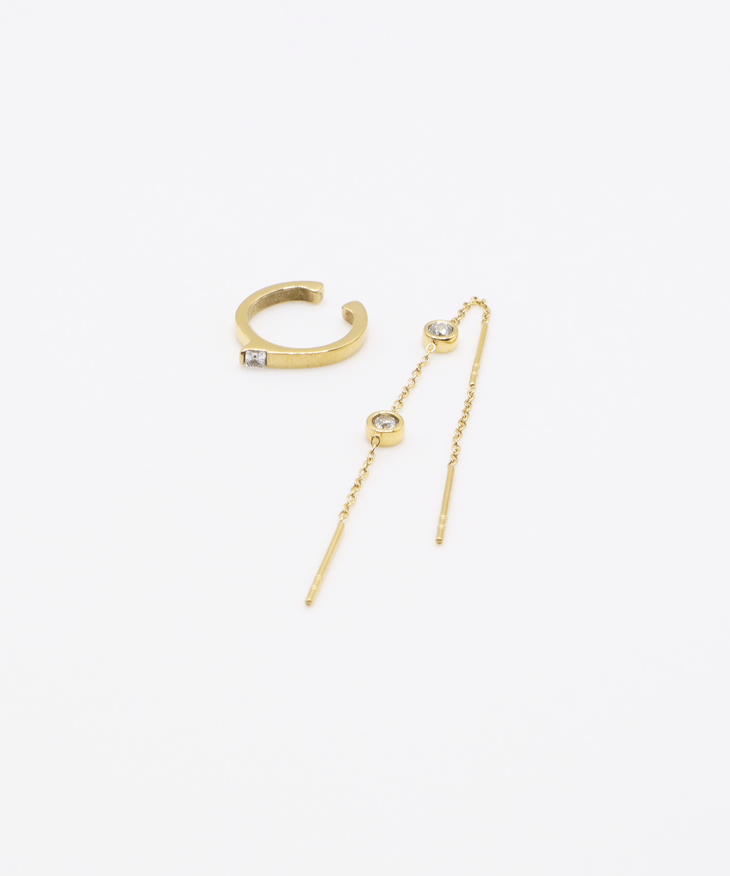 VATSURICA 〈AF066P4〉サージカルステンレス /  キュービックジルコニアピアス イヤーカフ セット