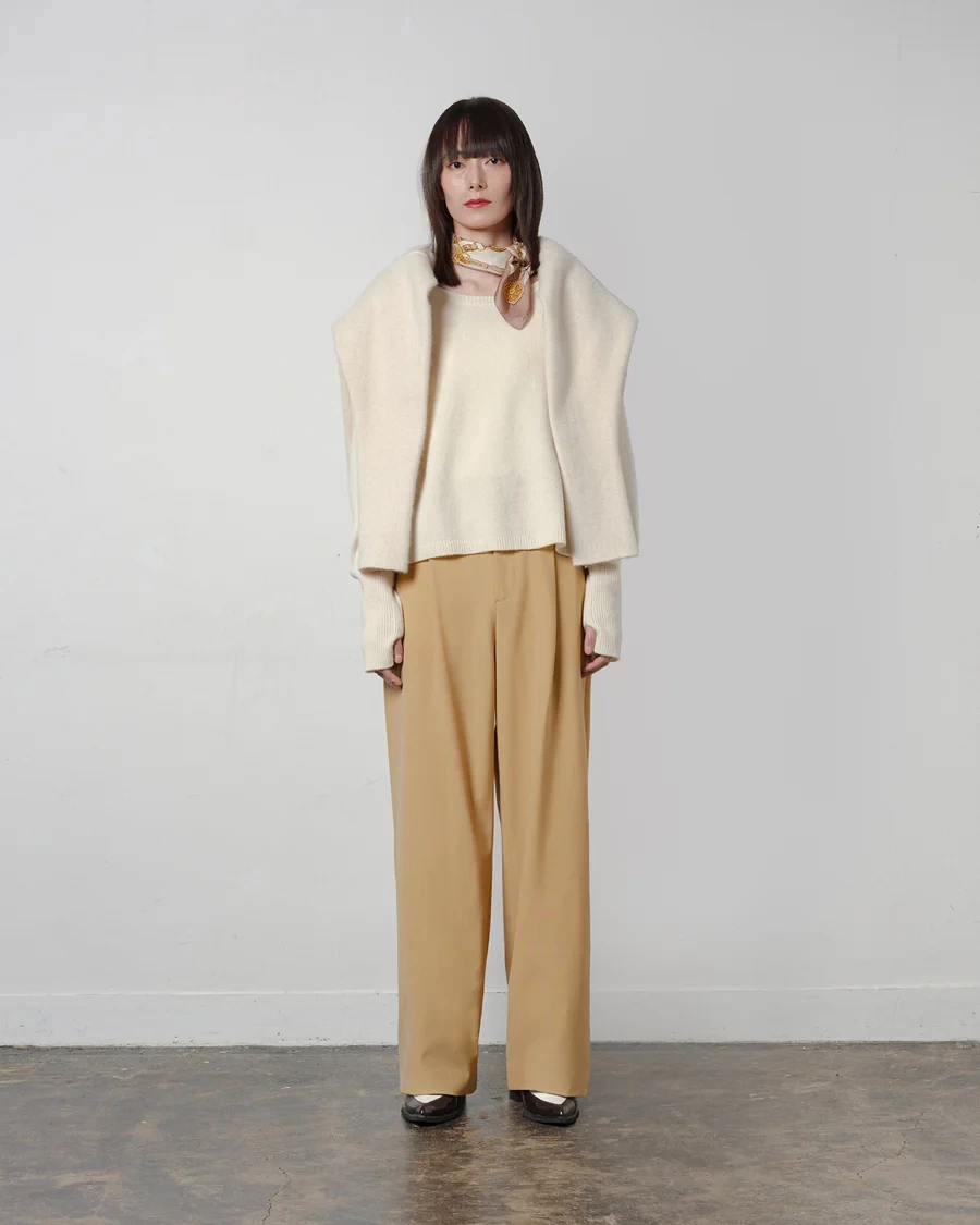 NORD. センタータックパンツ