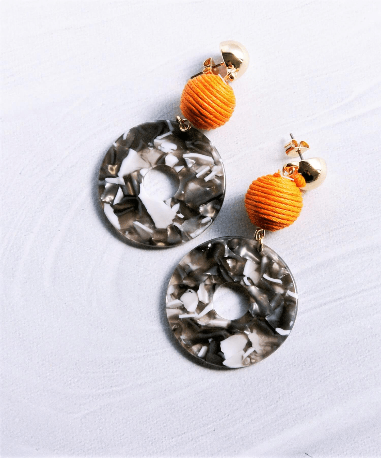 VATSURICA 【m-213P GD】アクリル＆ボールピアス