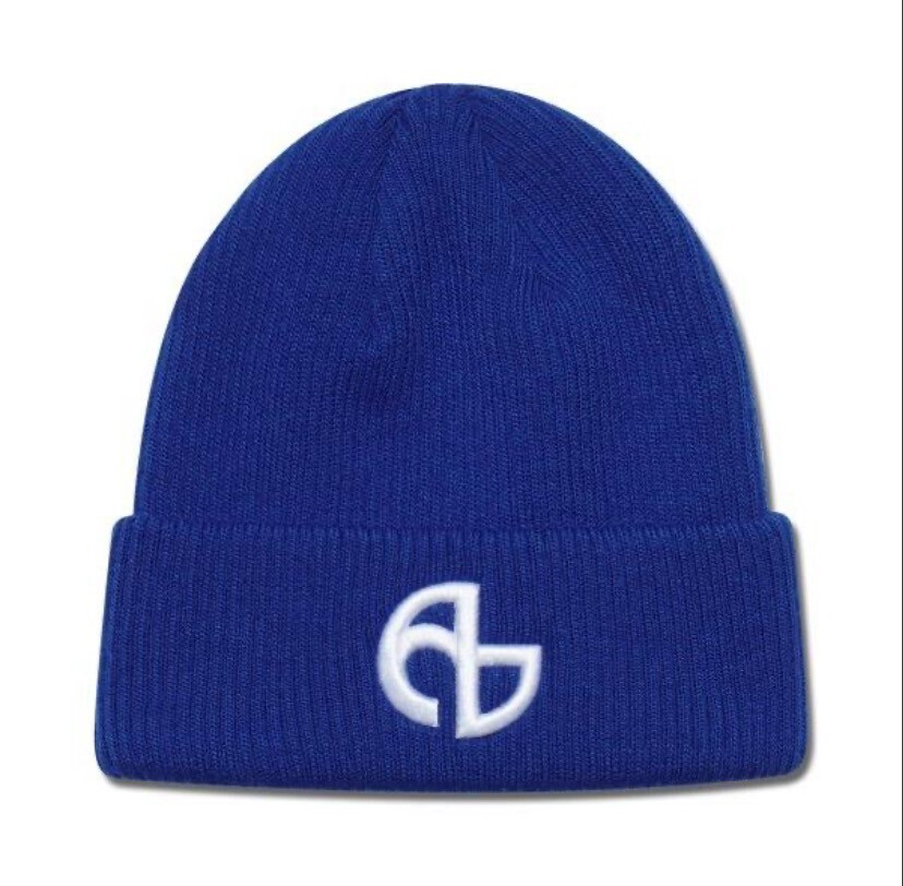 NOMANUAL SYMBOL BEANIE