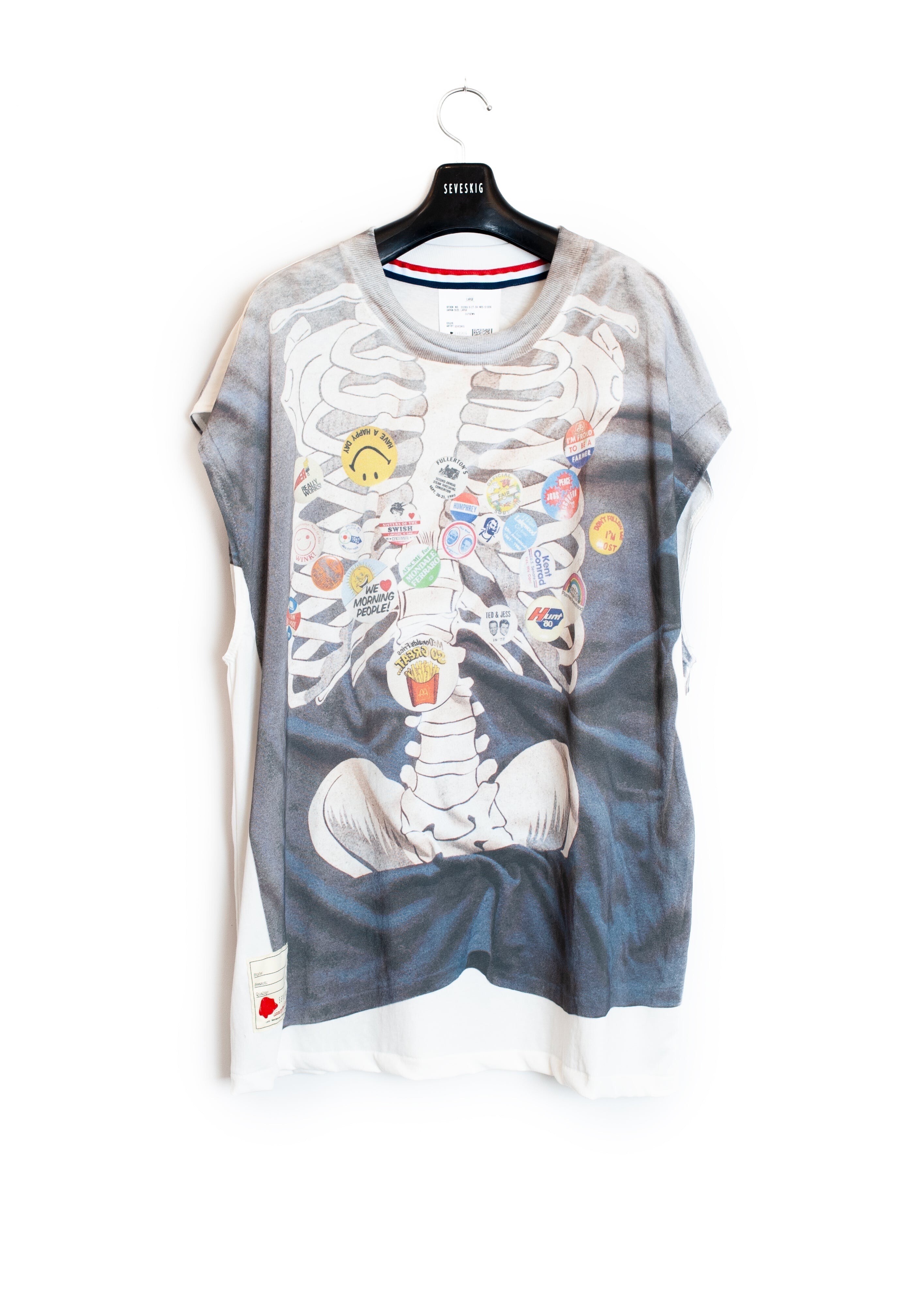SEVESKIG Vintage Graphic Trompe-l'œil N/SL Tee
