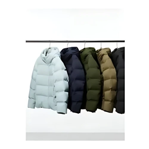 UNIQLO シームレスダウンパーカ