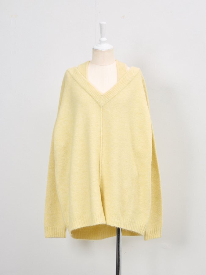 Rosary moon Ensemble Knit Pullover