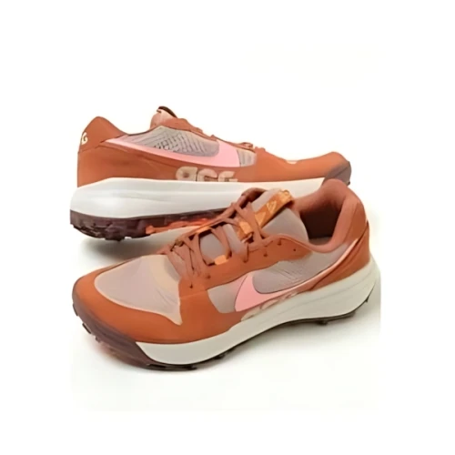 NIKE ACG LOWCATE