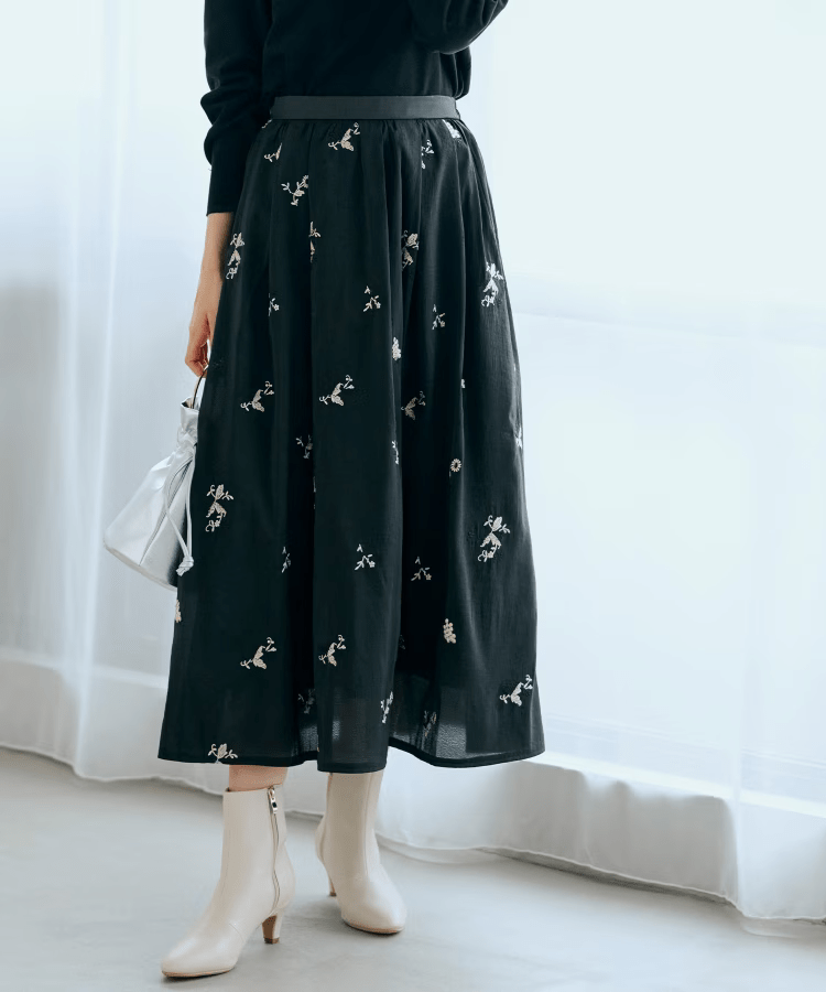 grove オーガンジー刺繍タックスカート