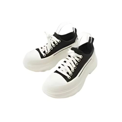 Alexander McQueen Tread Slick Low Lace Up