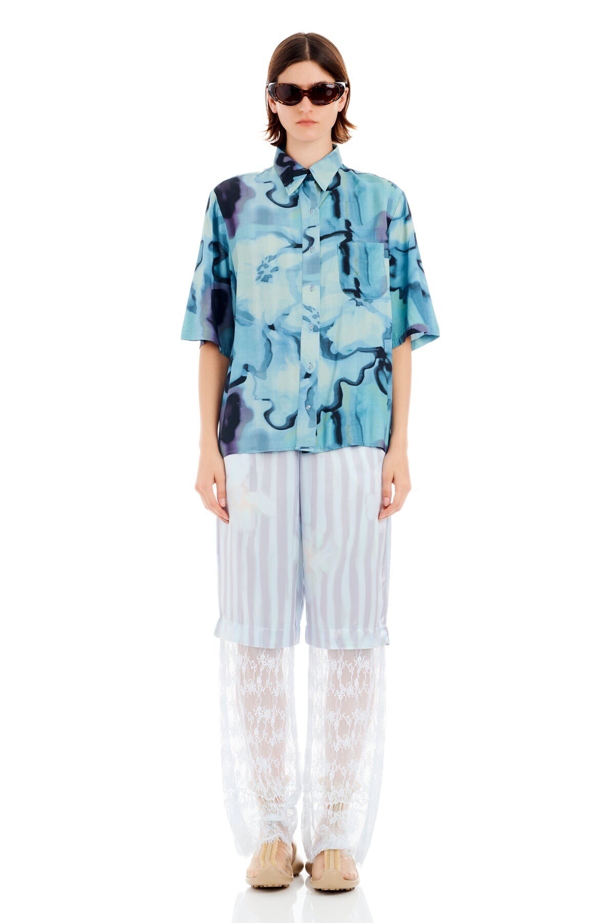 COLLINA STRADA SKY WATERCOLOR FLORAL SUNNY BUTTON UP