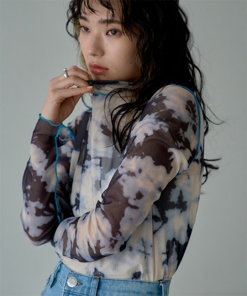 miette 配色メロープリントチュールシアートップス