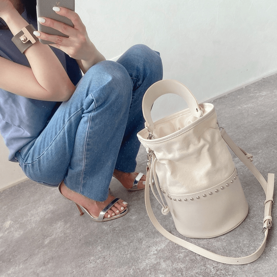maison de Dolce. bi-color bag(white)