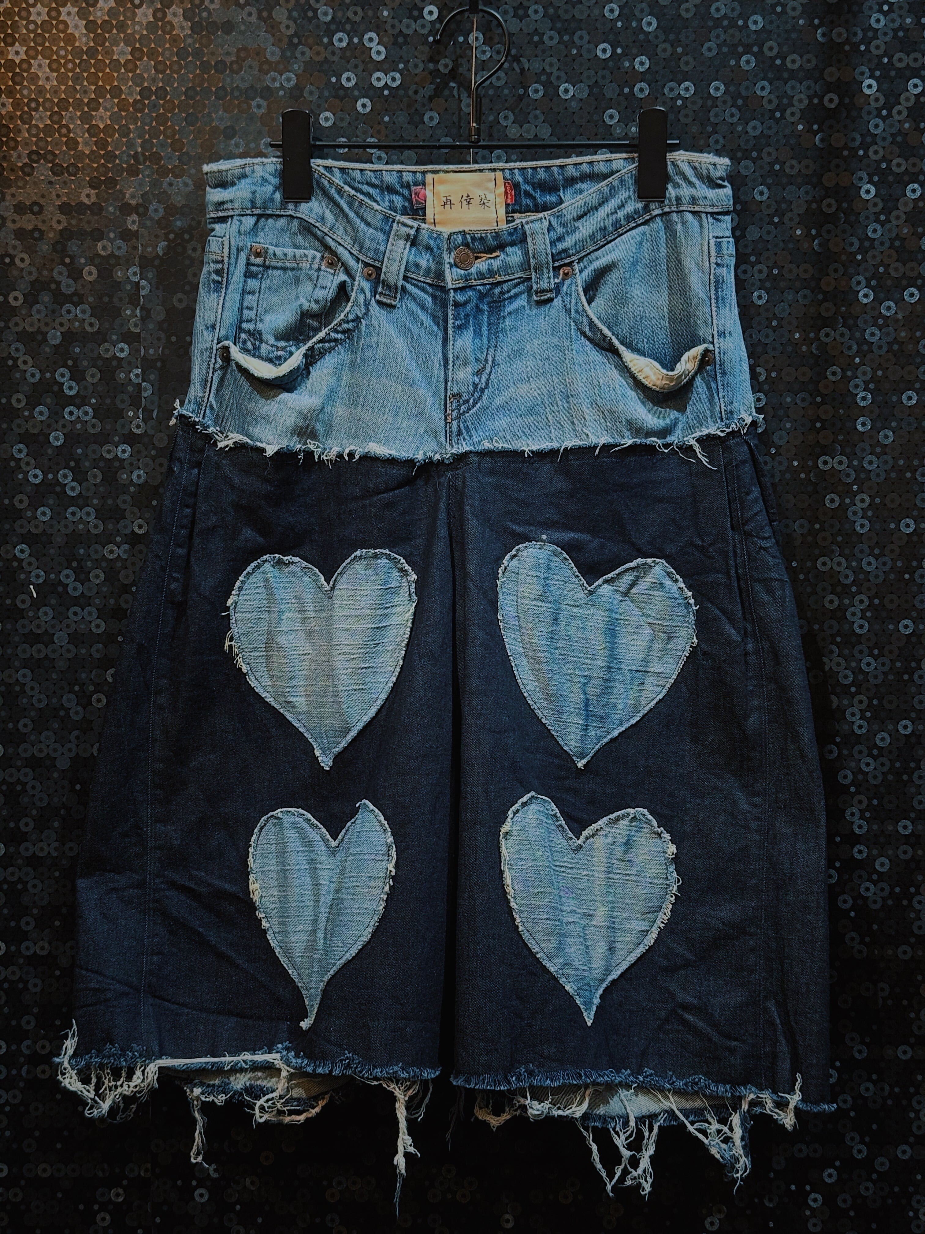 AYNE 【ÆIEM】"再倖築"vintage diffent docking Heart detail denim shorts