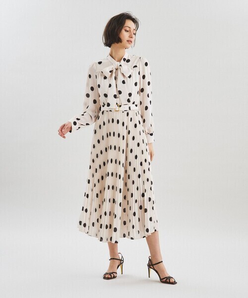 GRACE CONTINENTAL ポルカドットプリーツワンピース