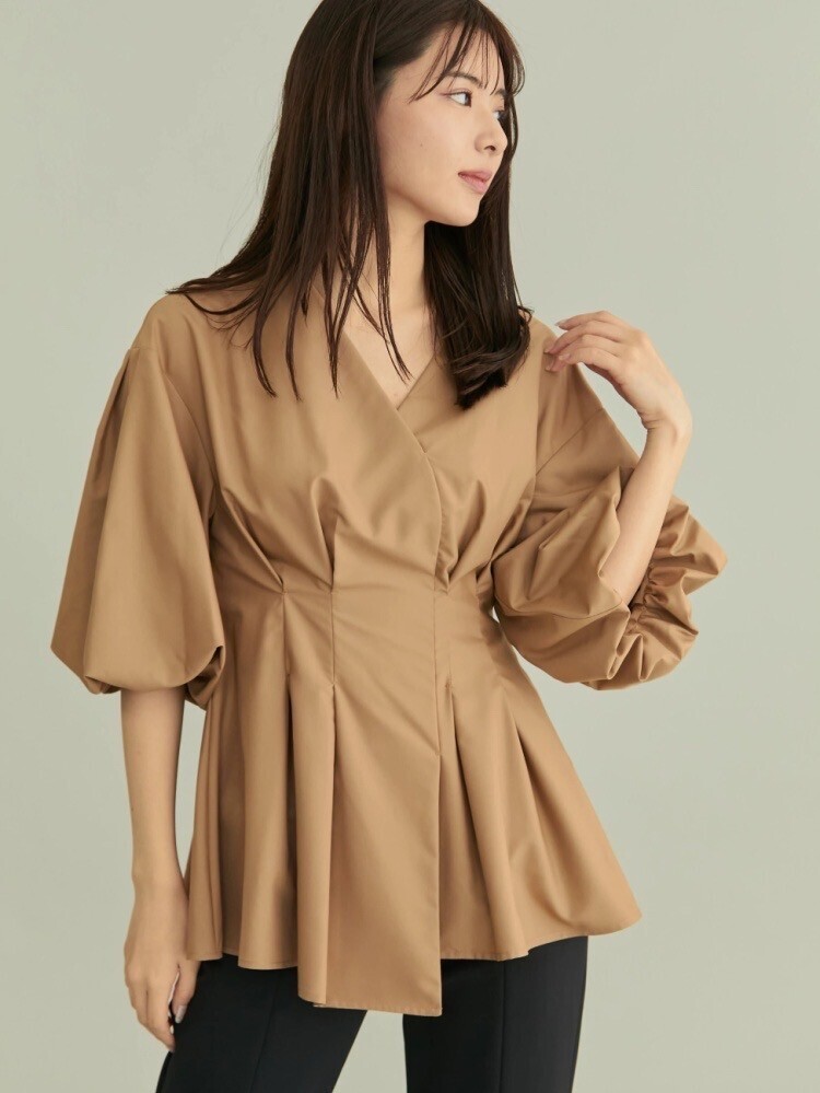 TONAL タックカシュクールチュニックか