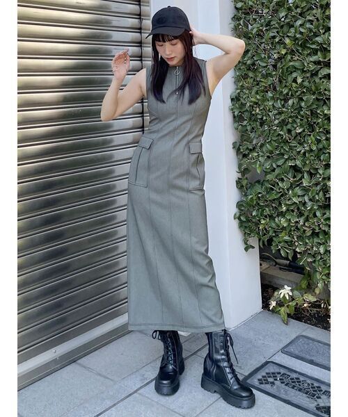 MURUA ハーフジップタイトワンピース