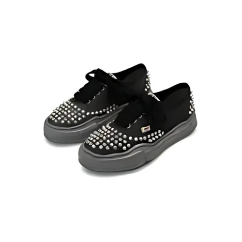 MIHARA YASUHIRO "BAKER" OG Sole Studded Canvas Low-top Sneaker