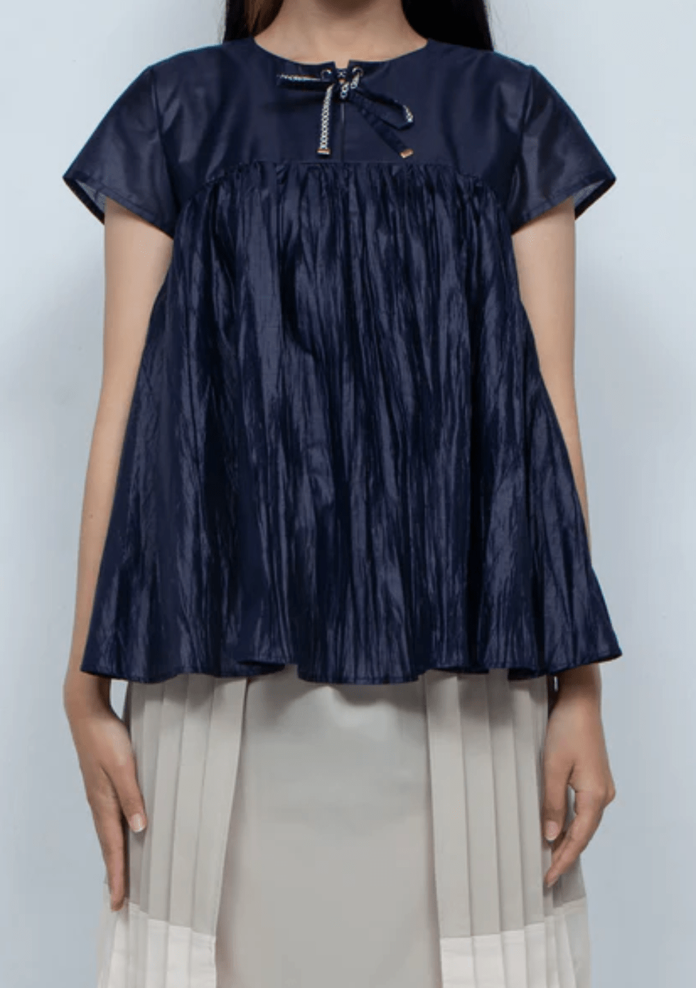 fumiku pleated flared tops