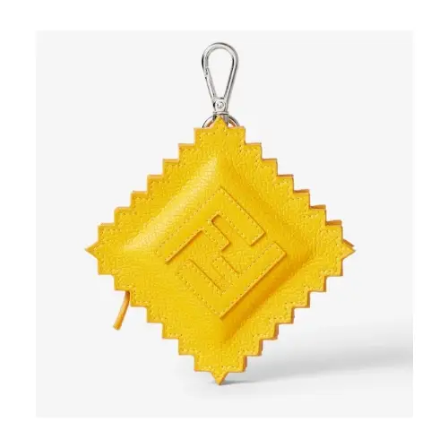 FENDI ラビオロ チャーム