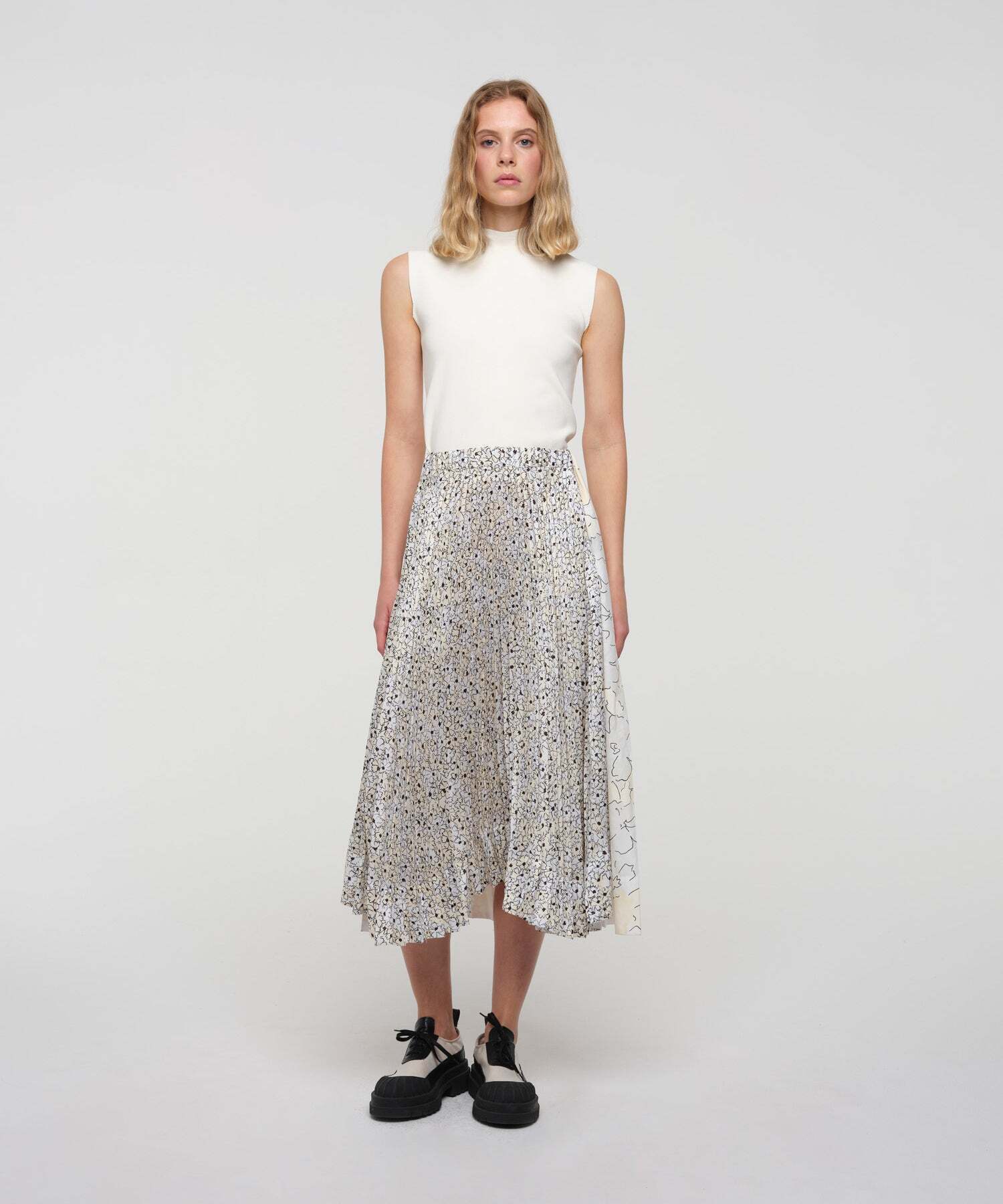 PLAN C FRANGIPANI PRINT PLEATED TWILL SKIRT