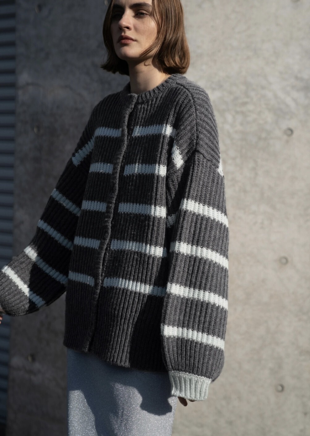 willfully side button over size border knit