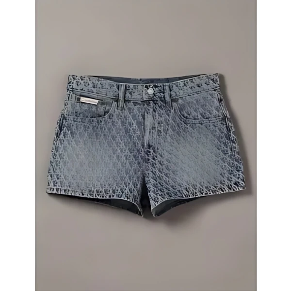 Calvin Klein フィットショートパンツ