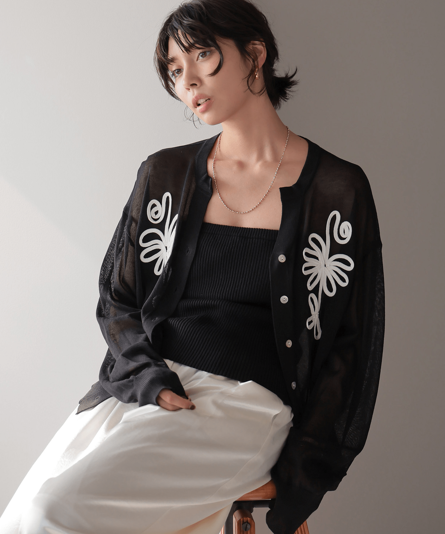 SOTT Sheer Embroidery Cardigan/シアー刺繍カーディガン
