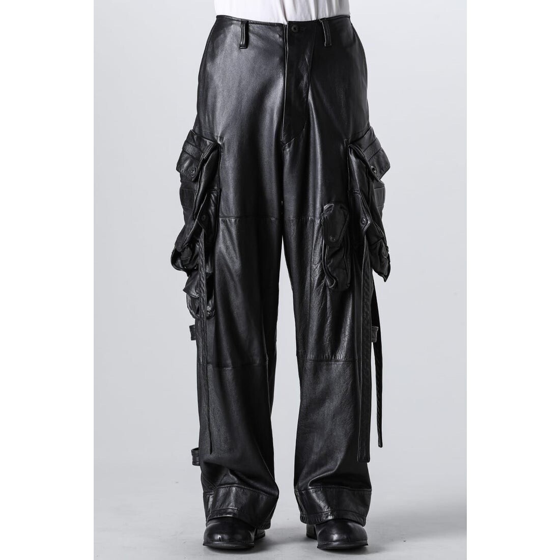 JULIUS Leather Gasmask Cargo Pants (Black)