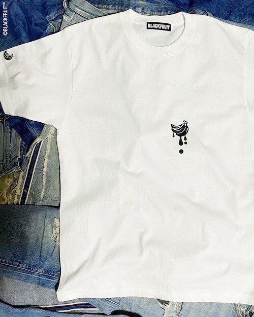 BLACKFRUIT DRIP BANANA PRINTED TEE
