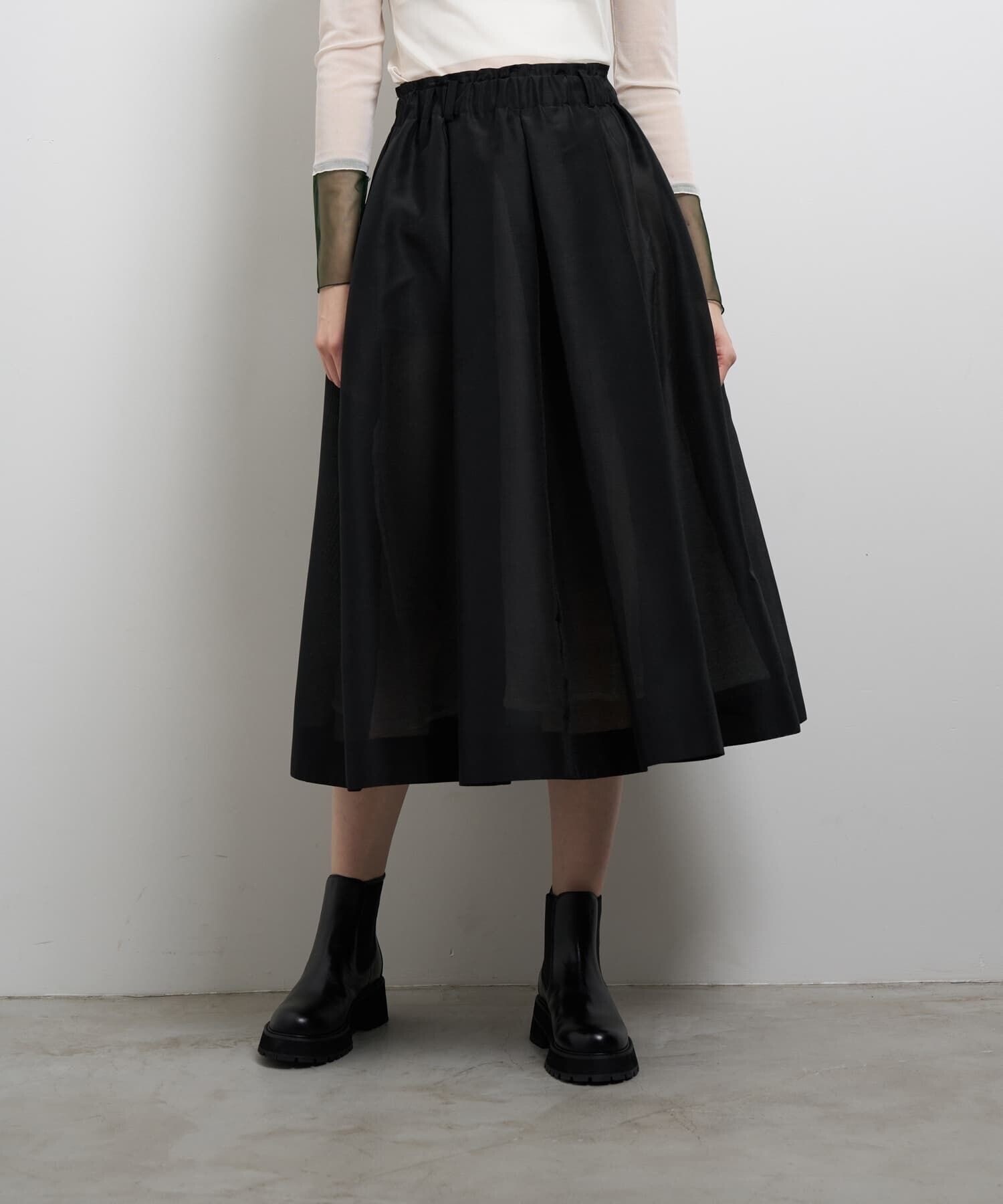 LANVIN en Bleu シアープリーツフレアスカート