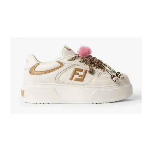 FENDI プラットフォームロートップシューズ
