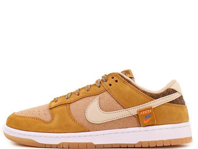 NIKE DUNK LOW SE