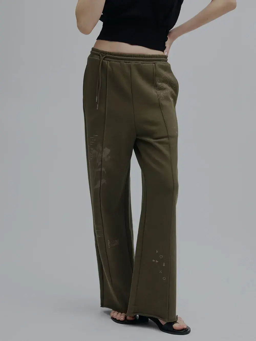 Ameri Vintage GRAPHIC ART SWEAT PANTS