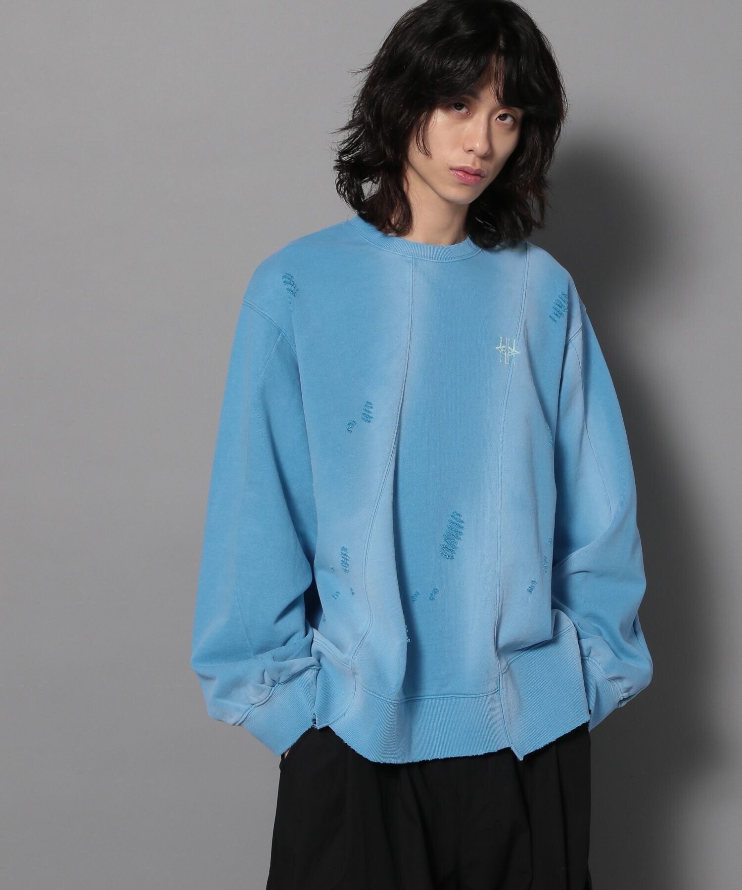 Anui 【UNISEX/選べる着丈】ブラシブリーチロゴスウェット