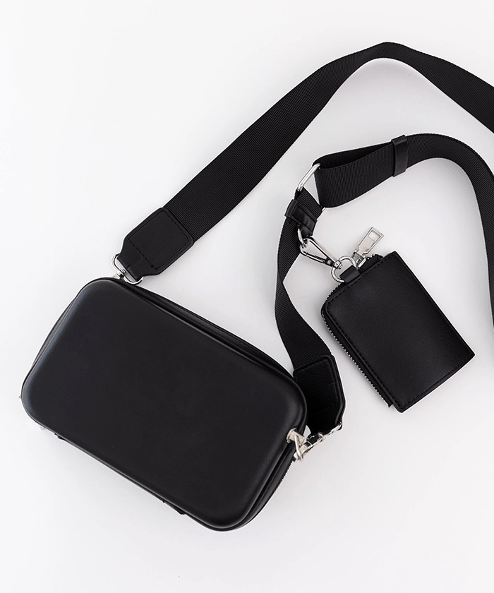 Jolie Mallette Square Pochette