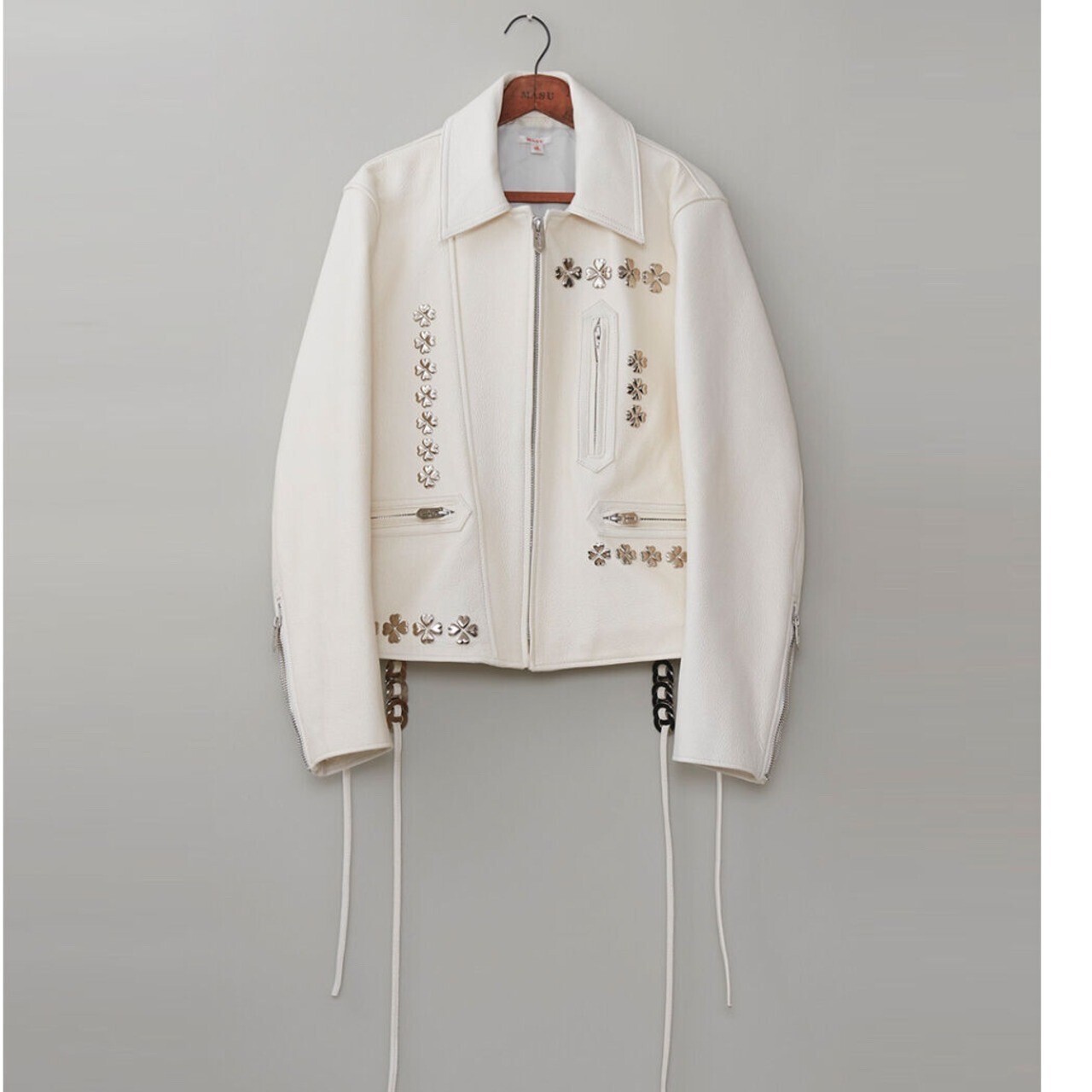 MASU CLOVER STUDS RIDERS JACKET(PUREWHITE)