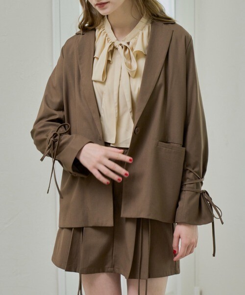 idem ribbon sleeve jacket