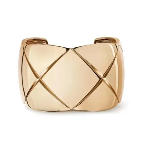 CHANEL Coco Crush cuff