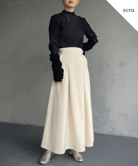 &g’aime Tuck flare skirt/988-61603