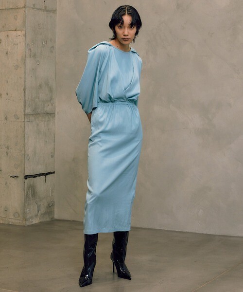 THINGS THAT MATTER THINGS THAT MATTER VISCOSE VOLUME SLEEVE LONG DRESS