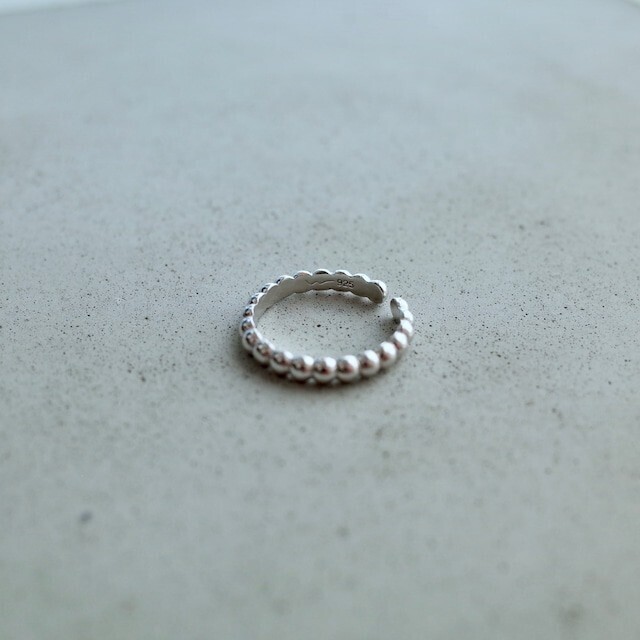 warmth Ball Chain Ring