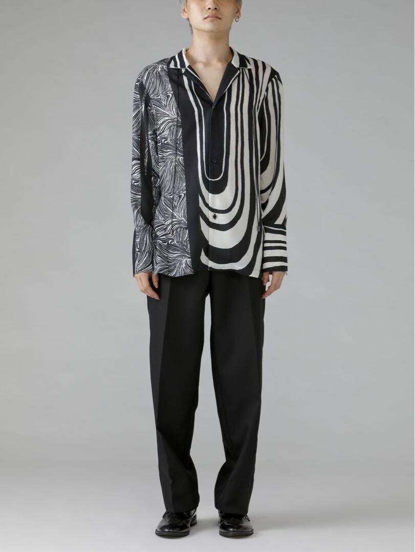 disemBySiiK Graphic Linen Like Shirt